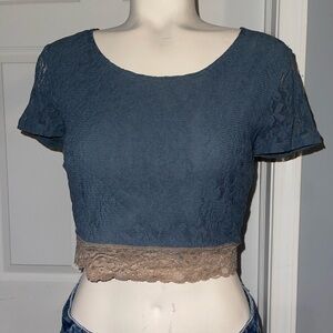 Elegant Lace green and tan crop top size medium EUC